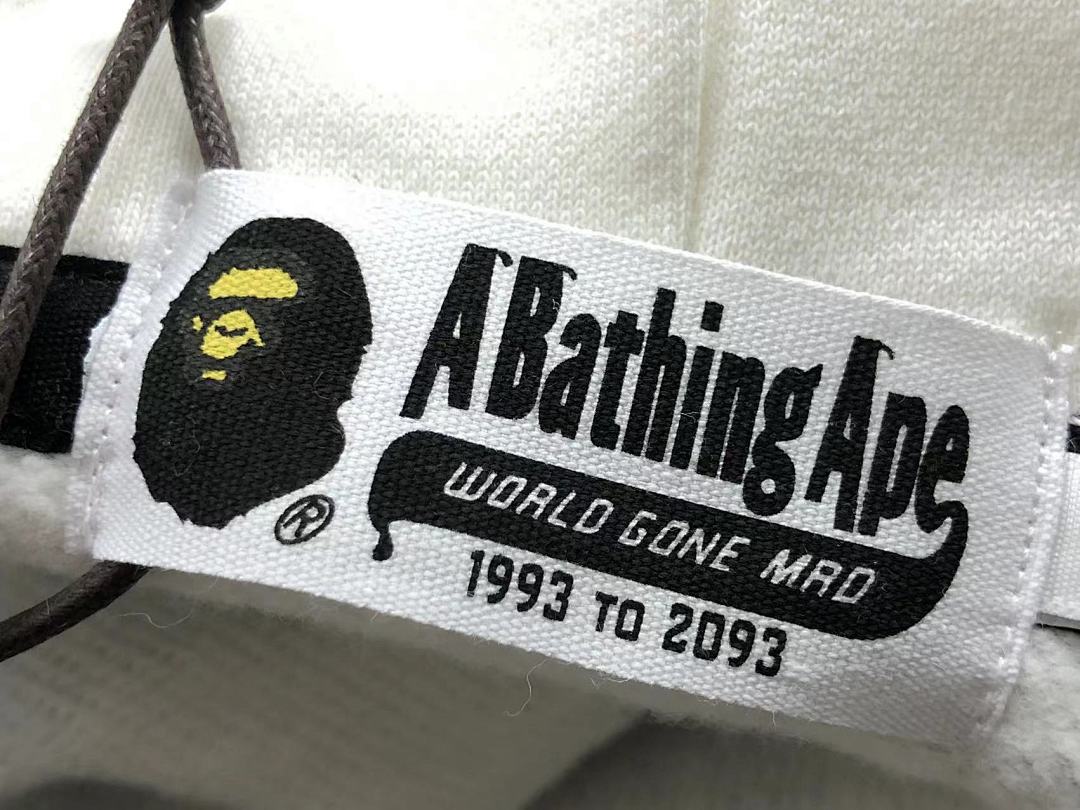 Bape 298 BAPE HOODIE 312200211 (Im 170Cm 57Kg I Wear sizeM In The Phot) - Image 32