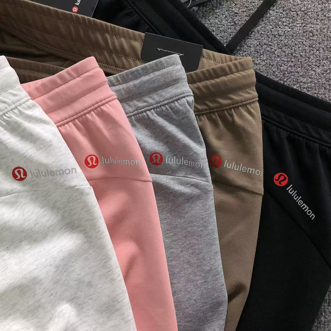 Unbranded 128 LULULEMON SHORTS FEMAIE - Image 20
