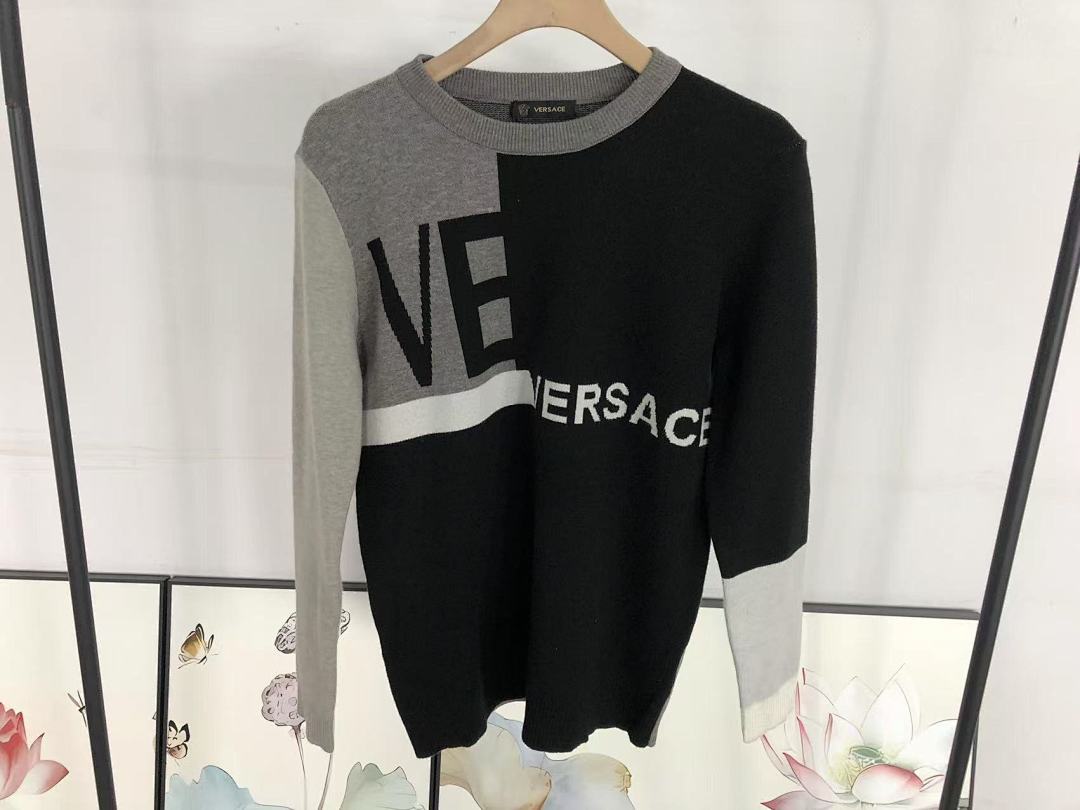 Versace 208 V⭐⭐SA⭐E SWEATER 3108131921 (Im 170Cm 60Kg I Wear Size L In The Phot) - Image 18