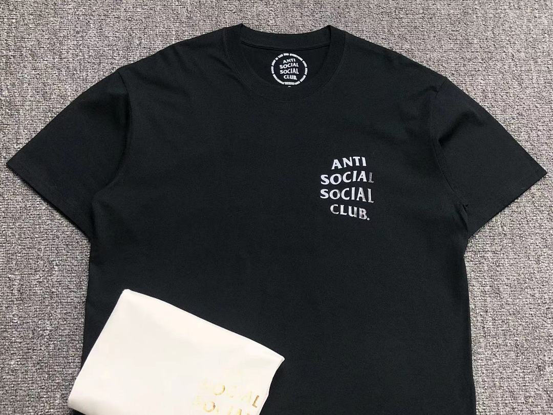 Christian Louboutin 79 ANTI SOCIAL CLUB T-SHIRT - Image 15