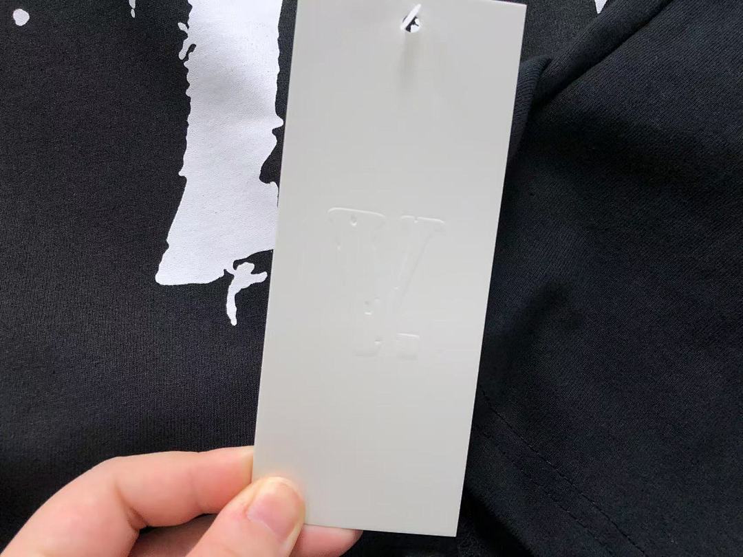 On Running 69 VLONE T-SHIRT 504141591 (Im 170Cm 60Kg I Wear Size M In The Phot) - Image 16