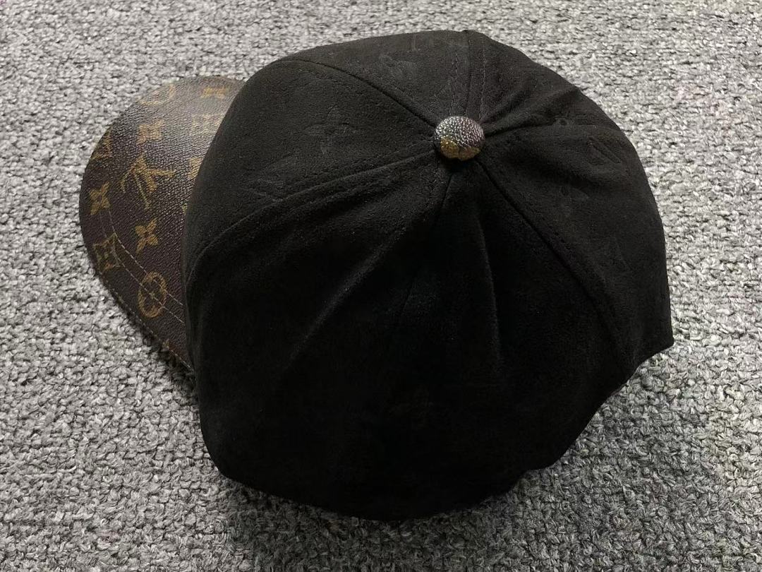 Louis Vuitton 72 L⭐ - Image 14