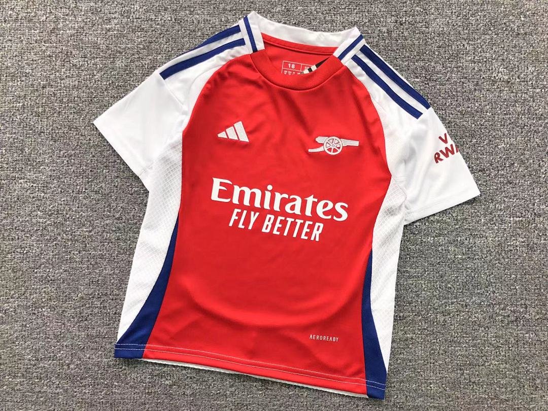 Chanel 68 FOOTBALL T-SHIRT SHORTS - Image 7