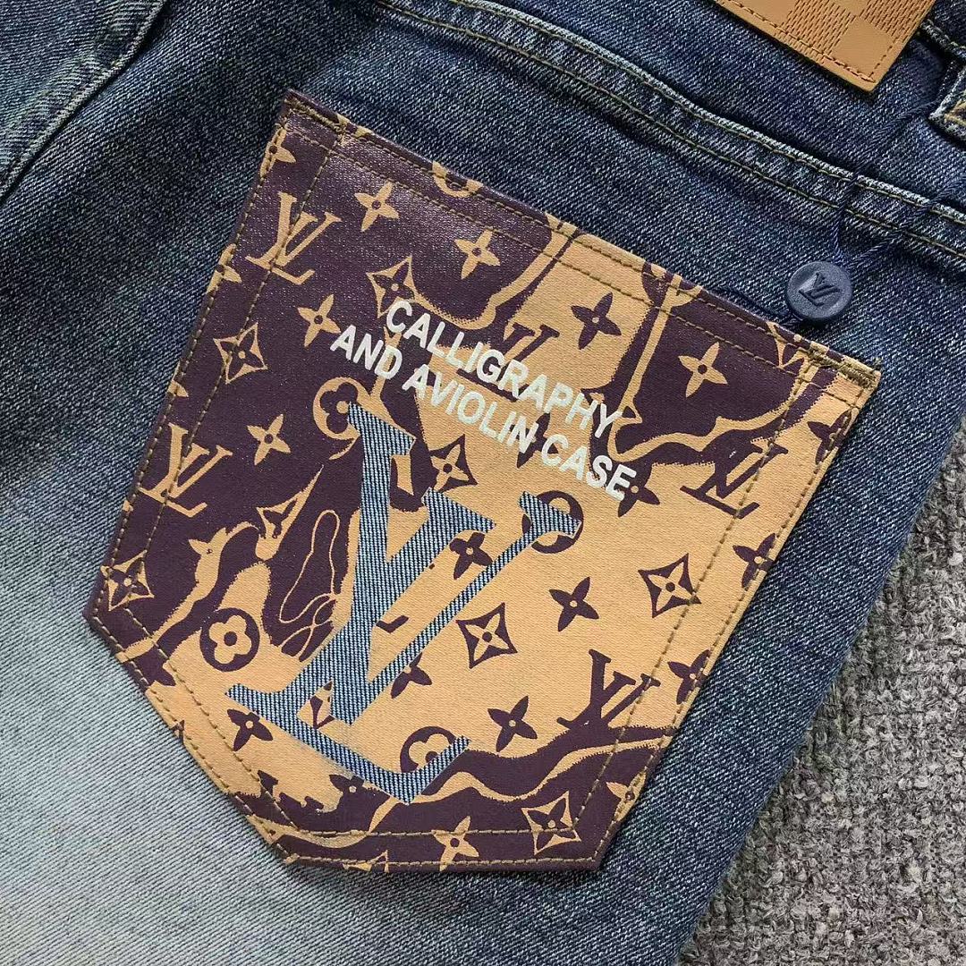 Louis Vuitton 195 L⭐ SHORTS 22061017125 (Im 170Cm 60Kg I Wear Size 31 In The Phot) - Image 8