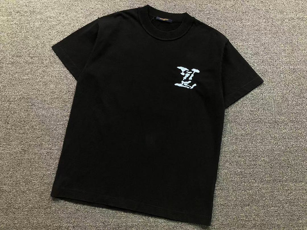 Louis Vuitton 158 L⭐ T-SHIRT 5252501147 (Im 170Cm 60Kg I Wear Size L In The Phot) - Image 16