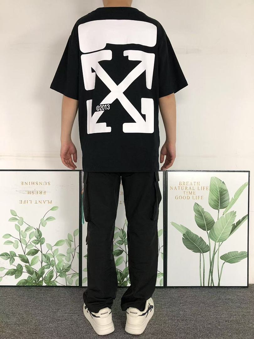Off-White 98 OFF-WHITE T-SHIRT 503033719 (Im 170Cm 55Kg I Wear Size M In The Phot) - Image 4