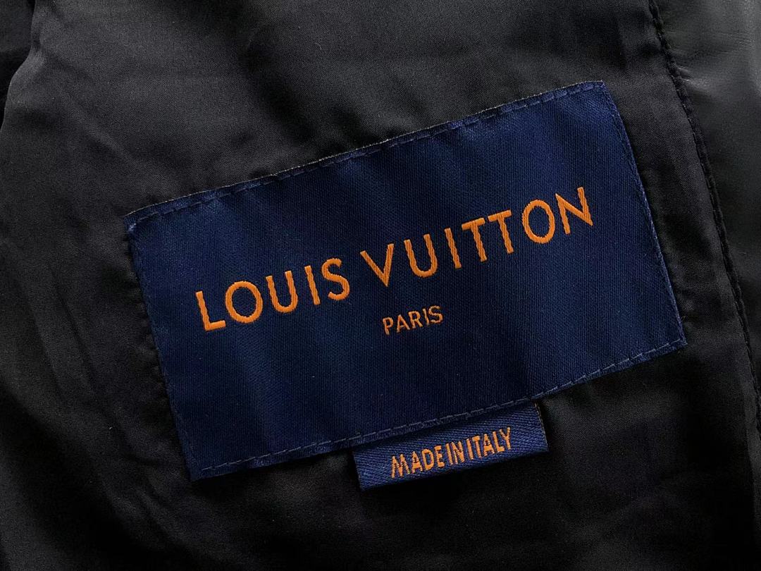 Louis Vuitton 618 L⭐ DOWN JACKETS 218130415 (Im 170Cm 60Kg I Wear Size 52 In The Phot) - Image 22