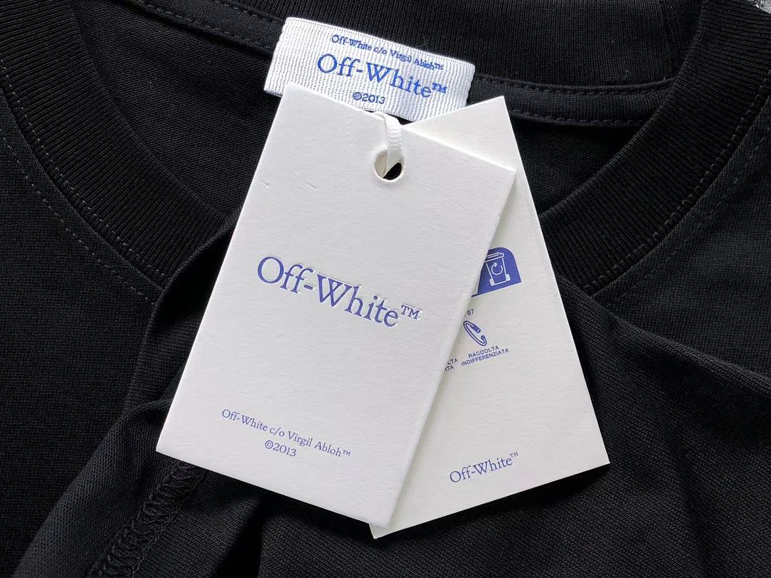 Off-White 105 OFF-WHITE T-SHIRT 5208010619 (Im 170Cm 60Kg I Wear Size M In The Phot) - Image 22
