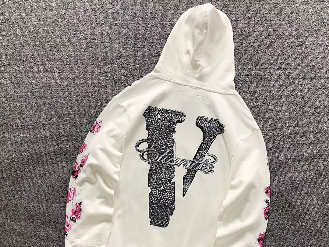 On Running 118 VLONE HOODIE 510113091 (Im 170Cm 60Kg I Wear Size S In The Phot) - Image 22