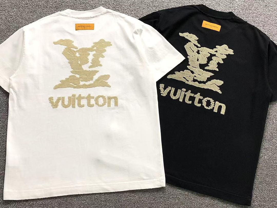 Louis Vuitton 158 L⭐ T-SHIRT 52418116147 (Im 170Cm 60Kg I Wear Size L In The Phot) - Image 6