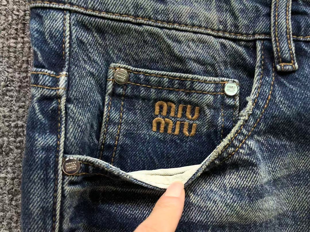 Miu Miu 225 M⭐U - Image 15