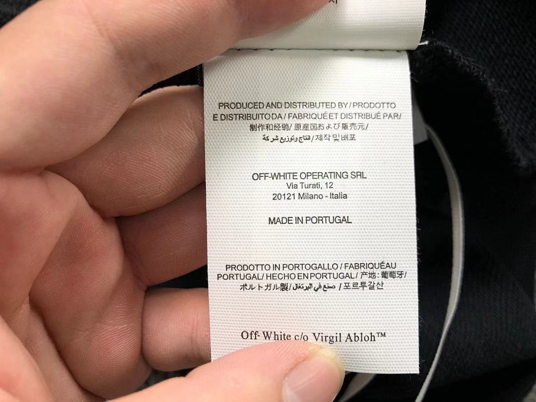 Off-White 136 OFF-WHITE (WHITE HOODIE) - Image 33