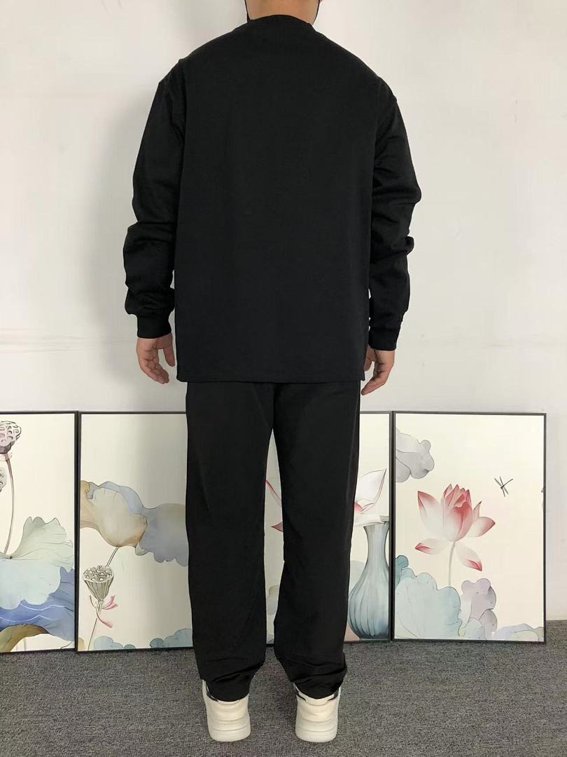 Chanel 128 SAINT MICHAEL LONG SLEEVED 3110081717 (Im 170Cm 60Kg I Wear Size S In The Phot) - Image 4