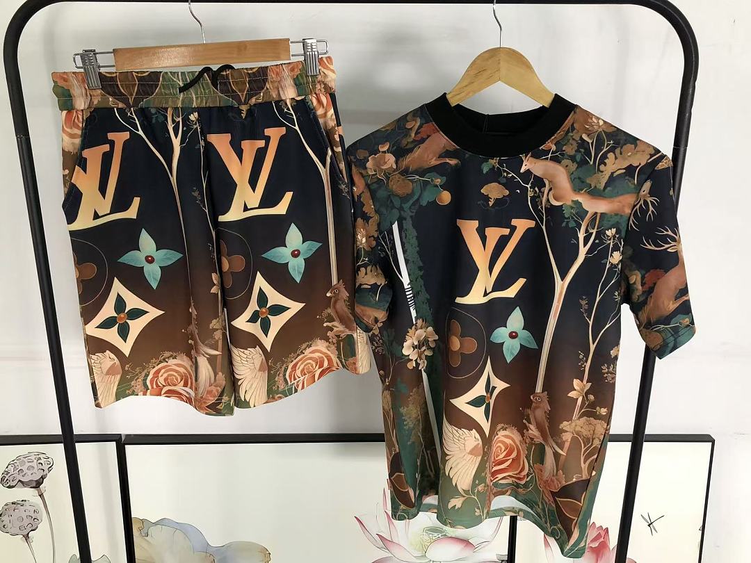 Louis Vuitton SHORTS175 L⭐ T-SHIRT SHORTS 22050511125 (Im 170Cm 60Kg I Wear Size S In The Phot) - Image 37