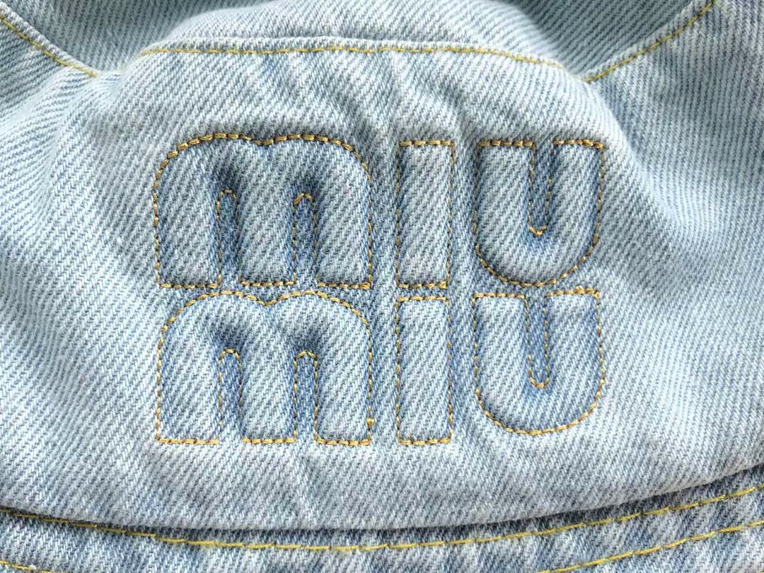 Miu Miu 95 M⭐U - Image 6