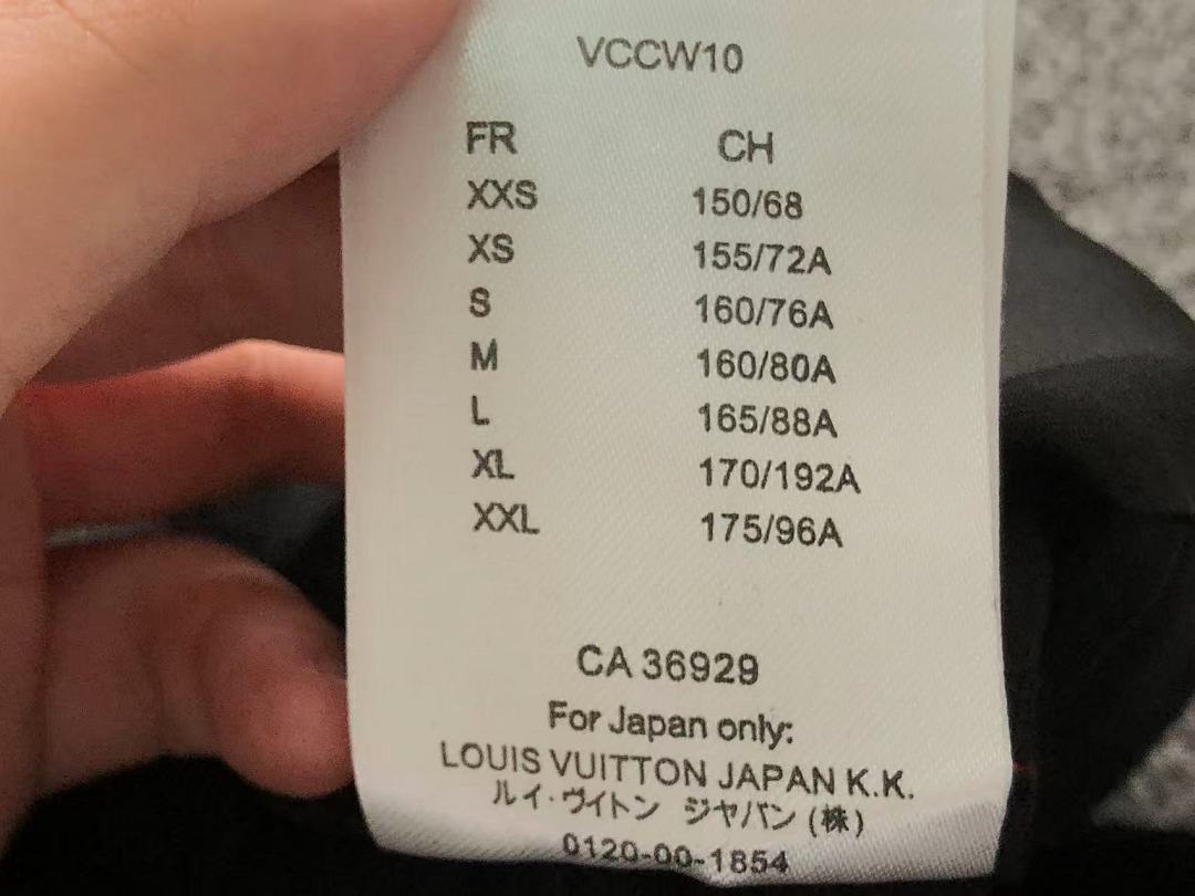 Louis Vuitton 195 L⭐ - Image 28