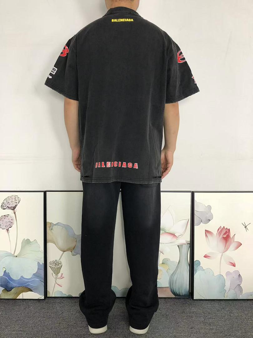 Balenciaga 118 B⭐L⭐⭐⭐IA⭐A T-SHIRT 5212222136 (Im 170Cm 60Kg I Wear Size S In The Phot) - Image 4