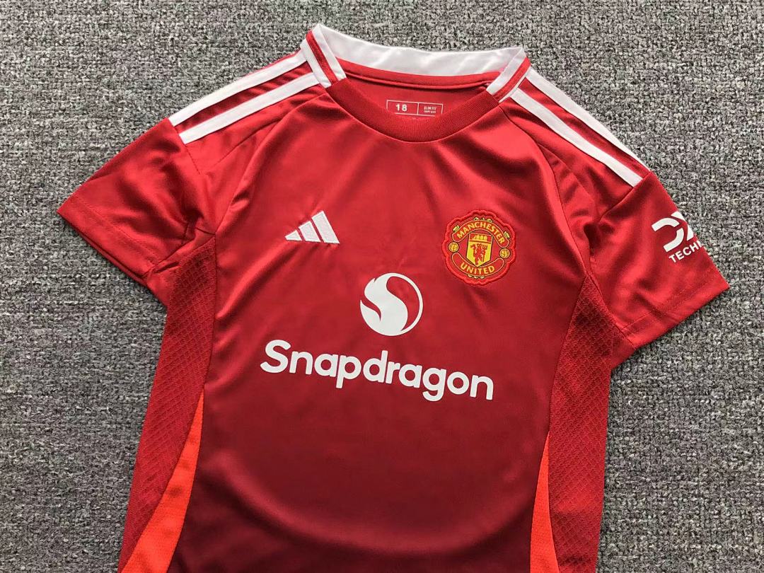 Chanel 68 FOOTBALL T-SHIRT SHORTS - Image 8