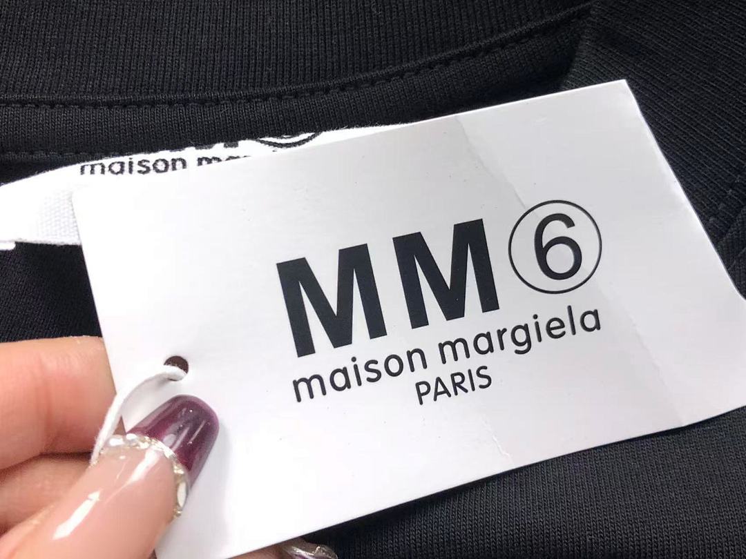 On Running 88 MAISON MARGIELA T-SHIRT 5212432162 (Im 170Cm 60Kg I Wear Size 44 In The Phot) - Image 17