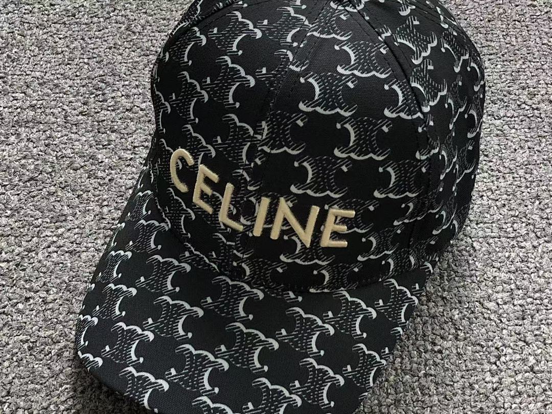 Celine 68 C⭐L⭐⭐E - Image 7