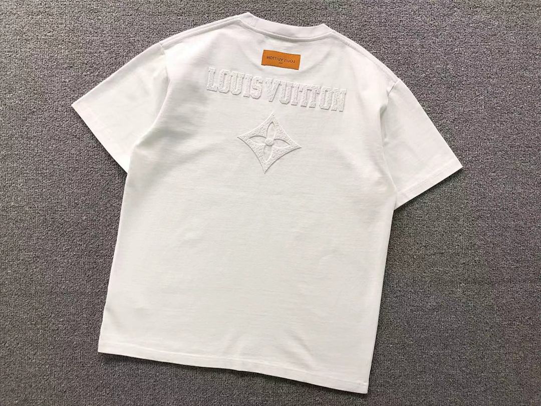 Louis Vuitton 188 L⭐ T-SHIRT 2203181705 (Im 170Cm 60Kg I Wear Size M In The Phot) - Image 7