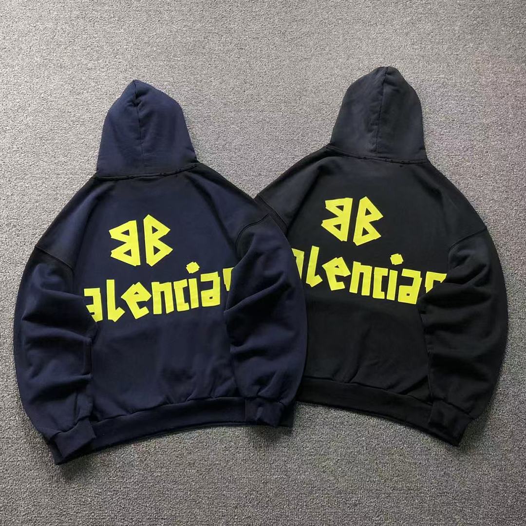 Balenciaga 235 B⭐L⭐⭐⭐IA⭐A HOODIE 42082102163 (Im 170Cm 60Kg I Wear Size S In The Phot), photo 1