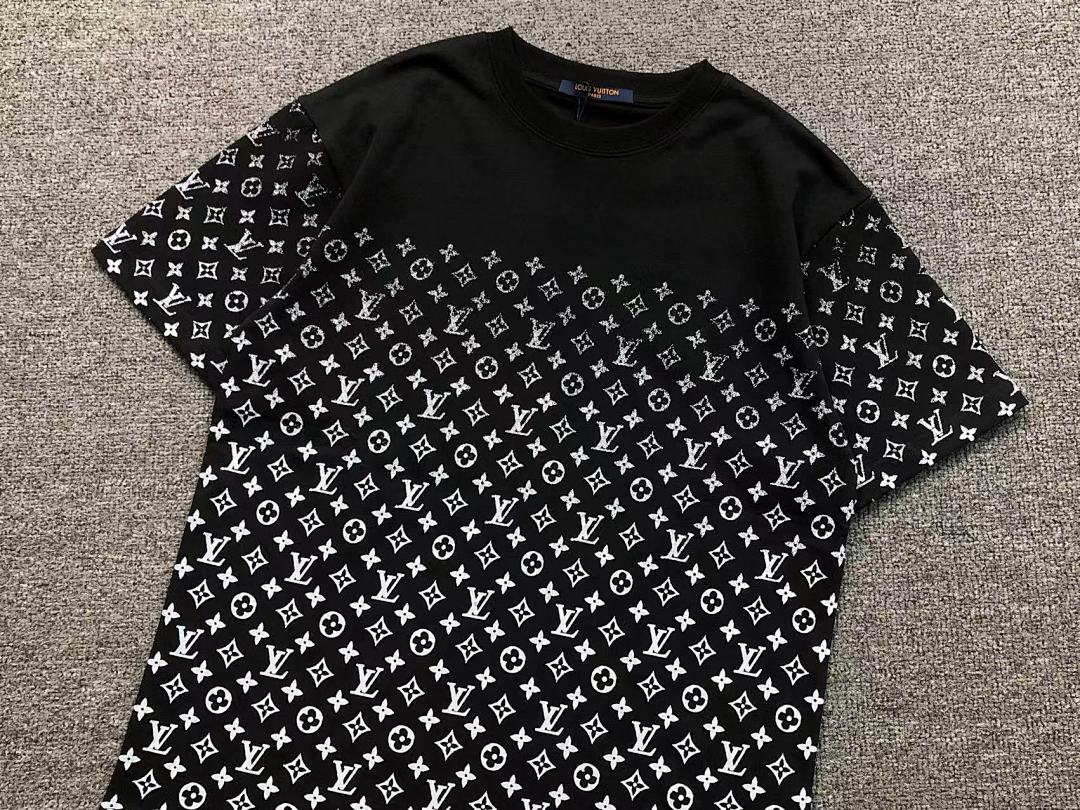 Louis Vuitton 118 L⭐ T-SHIRT 3203120321 (Im 170Cm 60Kg I Wear Size M In The Phot) - Image 11