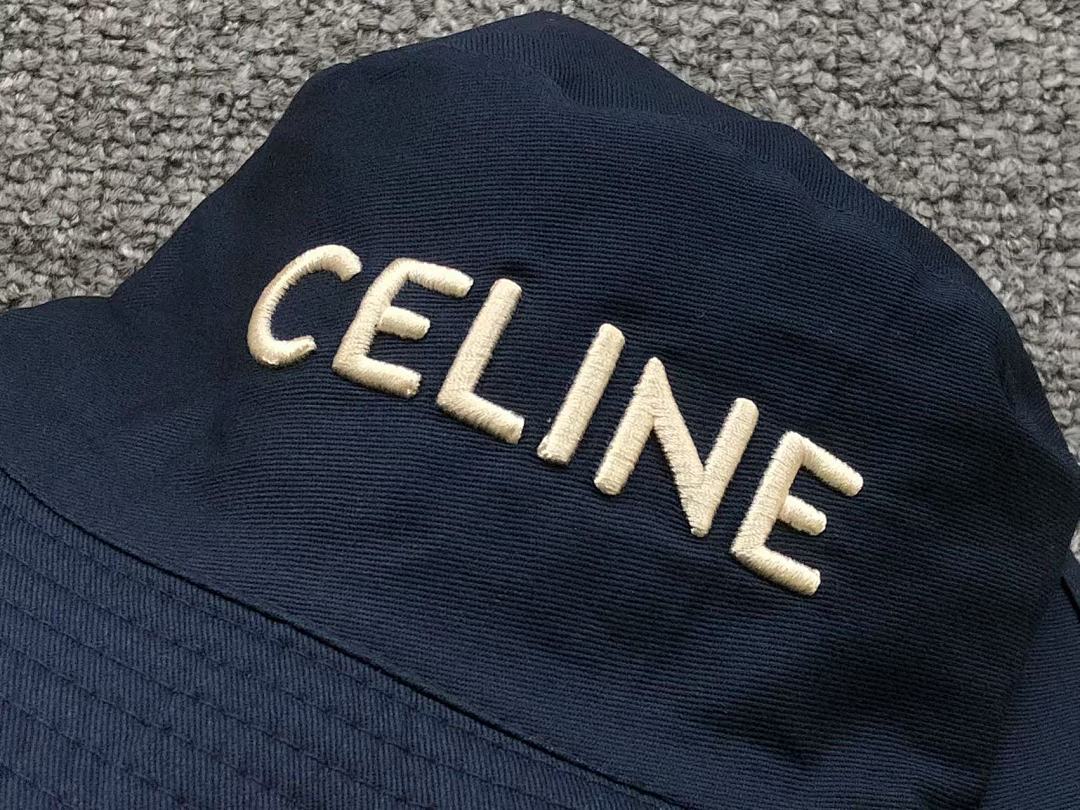Celine 68 C⭐L⭐⭐E - Image 34