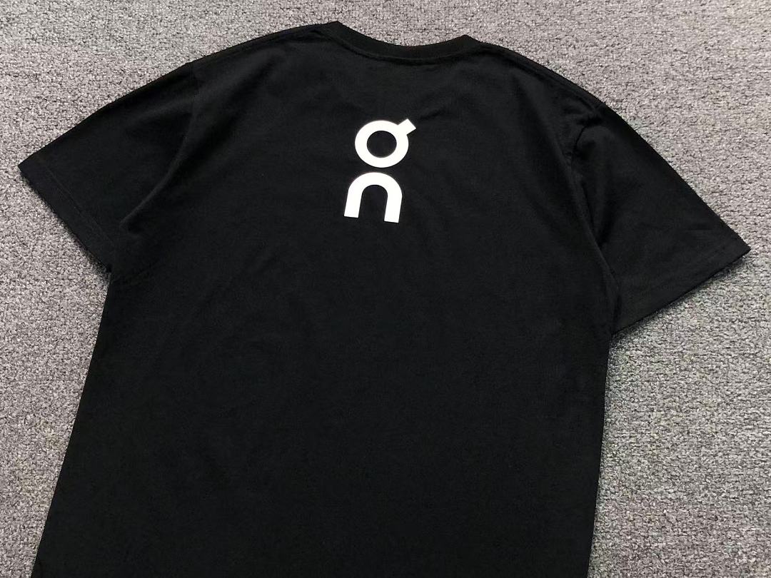 On Running 115 ON T-SHIRT 2205180404 (Im 170Cm 60Kg I Wear Size XL In The Phot) - Image 9
