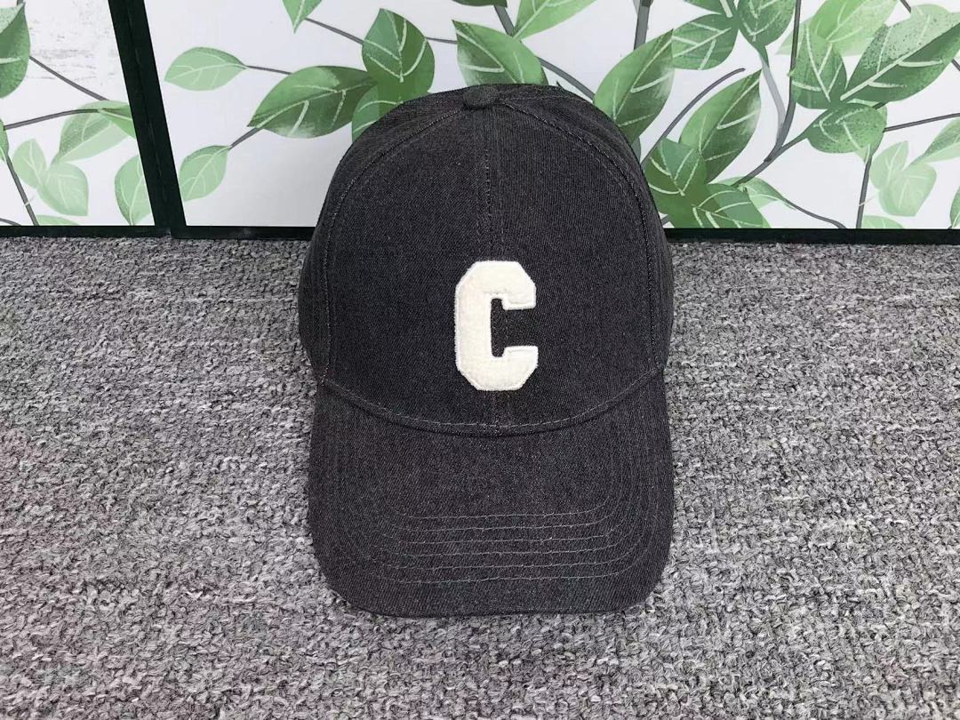 Celine 68 C⭐L⭐⭐E - Image 4