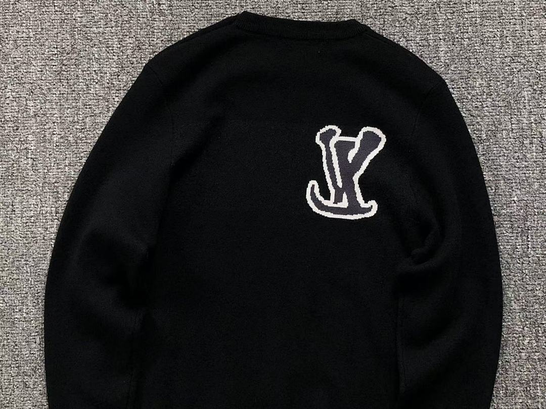 Louis Vuitton 138 L⭐ - Image 15