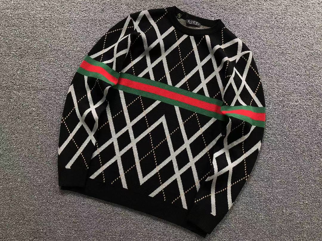 Gucci 208 G⭐C⭐I SWEATER 3208112021 (Im 170Cm 60Kg I Wear Size L In The Phot) - Image 10