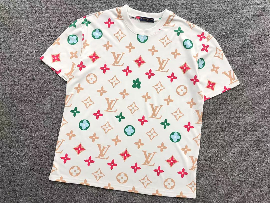 Louis Vuitton 79 L⭐ T-SHIRT 311120732 (Im 170Cm 57Kg I Wear Size M In The Phot) - Image 9