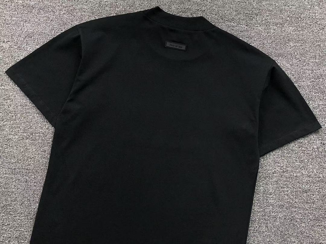Fear of God 98 FOG T-SHIRT 412133117 (Im 170Cm 57Kg I Wear Size M In The Phot) - Image 17