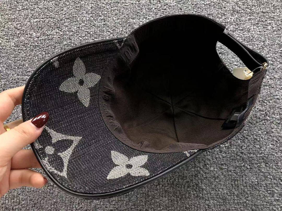 Louis Vuitton 98 L⭐ - Image 8