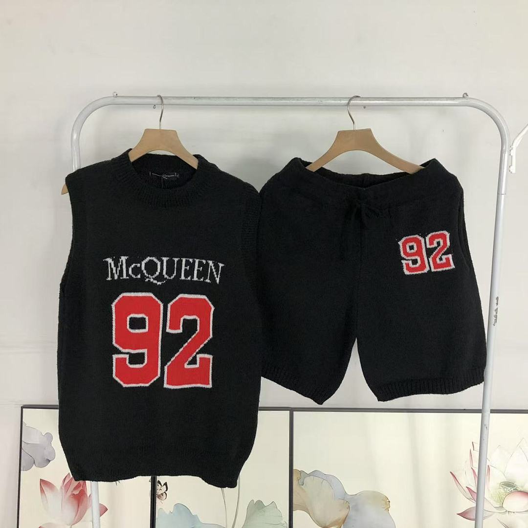Alexander McQueen 178 ALEXANDER MCQUEEN VEST SHORTS SWEATER 11082511140 (Im 170Cm 60Kg I Wear Size L In The Phot) - Image 27