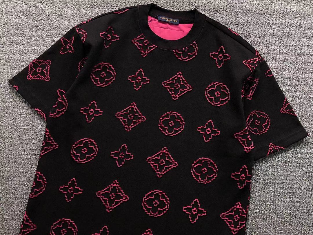 Louis Vuitton 138 L⭐ T-SHIRT 2204263405 (Im 170Cm 60Kg I Wear Size M In The Phot) - Image 11