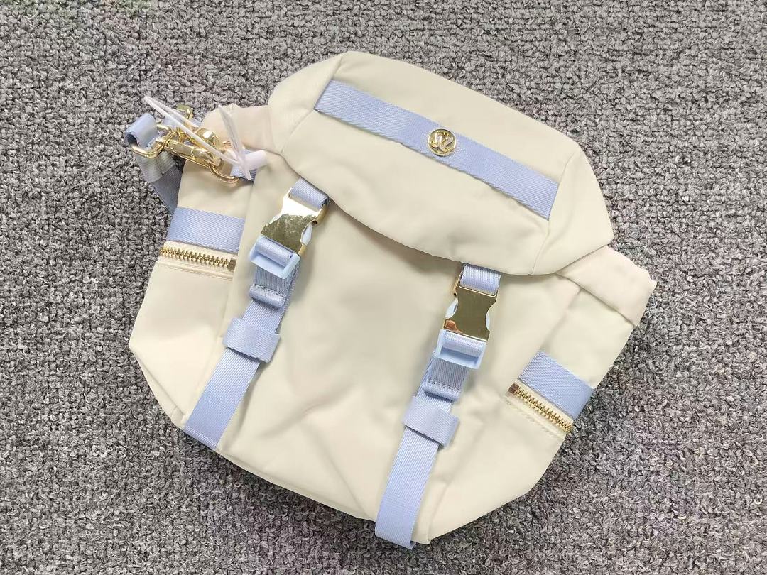 On Running 168 LULULEMON BAG 4207031377 (Long 15CM* Wide 9CM* High 19CM) - Image 9