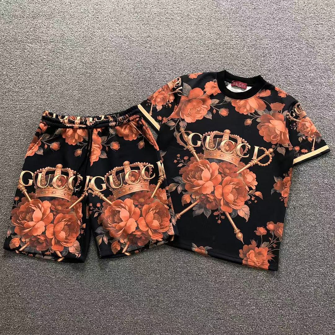 Gucci SHORTS175 G⭐C⭐I T-SHIRT SHORTS 22050512125 (Im 170Cm 60Kg I Wear Size S In The Phot)