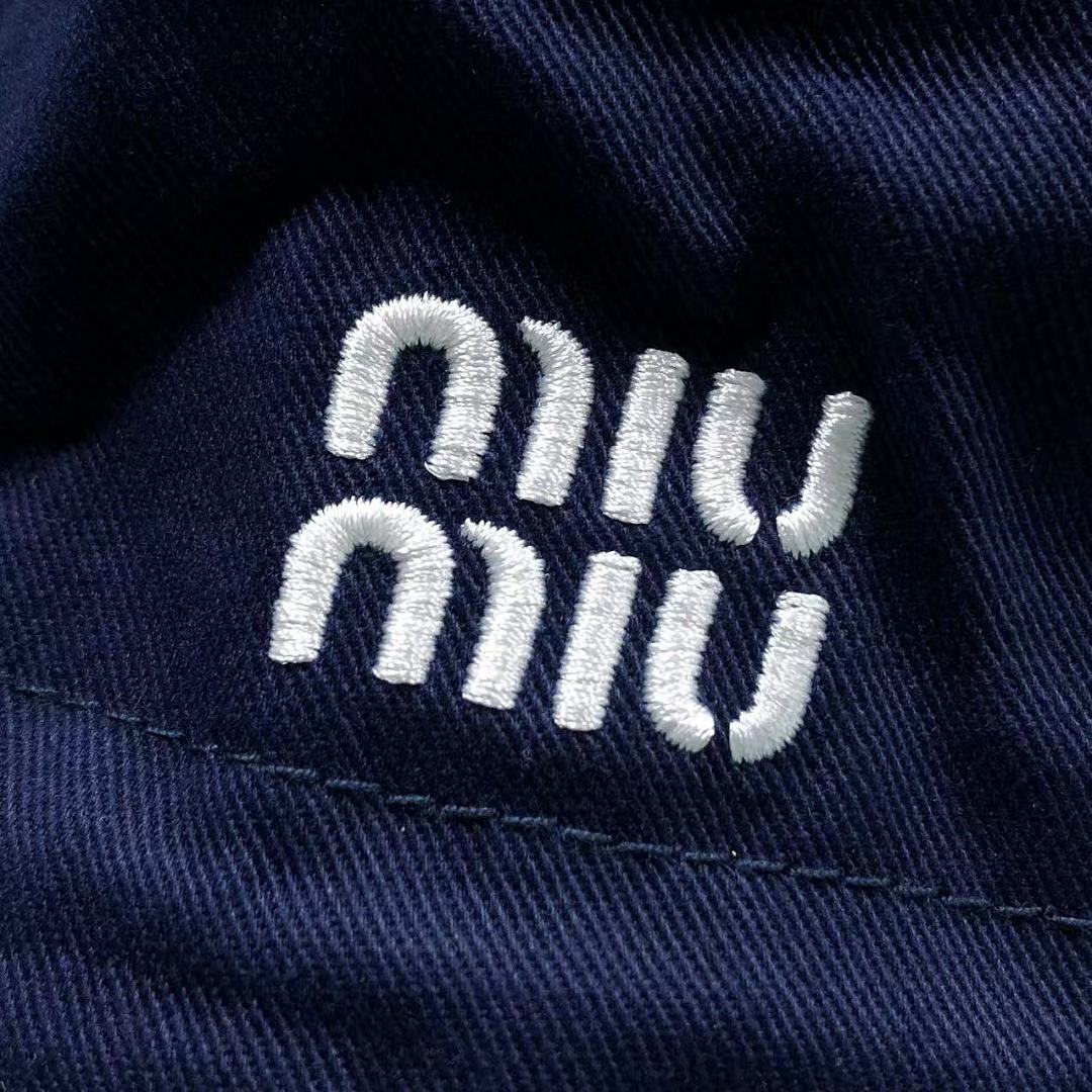 Miu Miu 79 M⭐U - Image 13