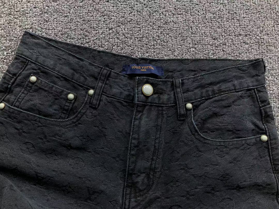 Louis Vuitton 215 L⭐ TROUSERS 504101917 (Im 170Cm 60Kg I Wear Size M In The Phot) - Image 12