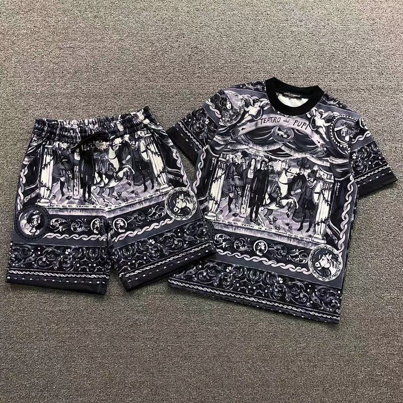 Dolce & Gabbana SHORTS175 D⭐LC⭐ GA⭐⭐A⭐A T-SHIRT