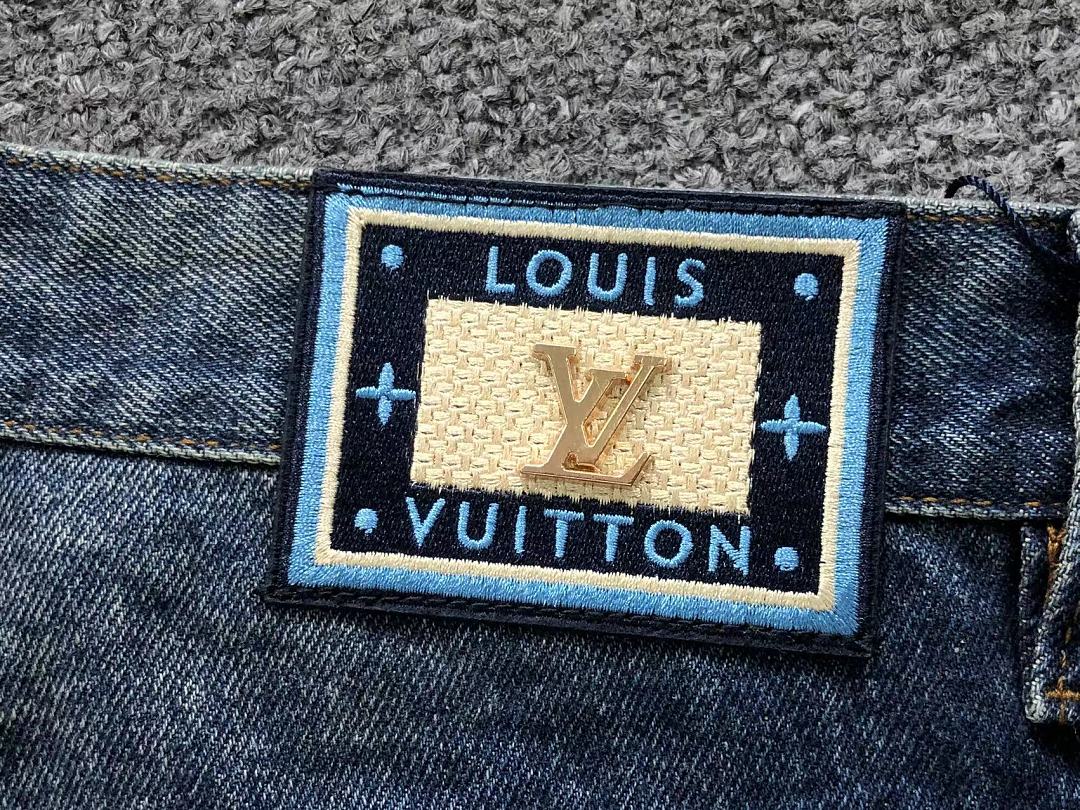Louis Vuitton 245 L⭐ - Image 7