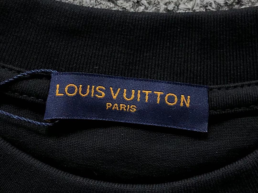 Louis Vuitton 138 L⭐ T-SHIRT 5260204147 (Im 170Cm 60Kg I Wear Size S In The Phot) - Image 18