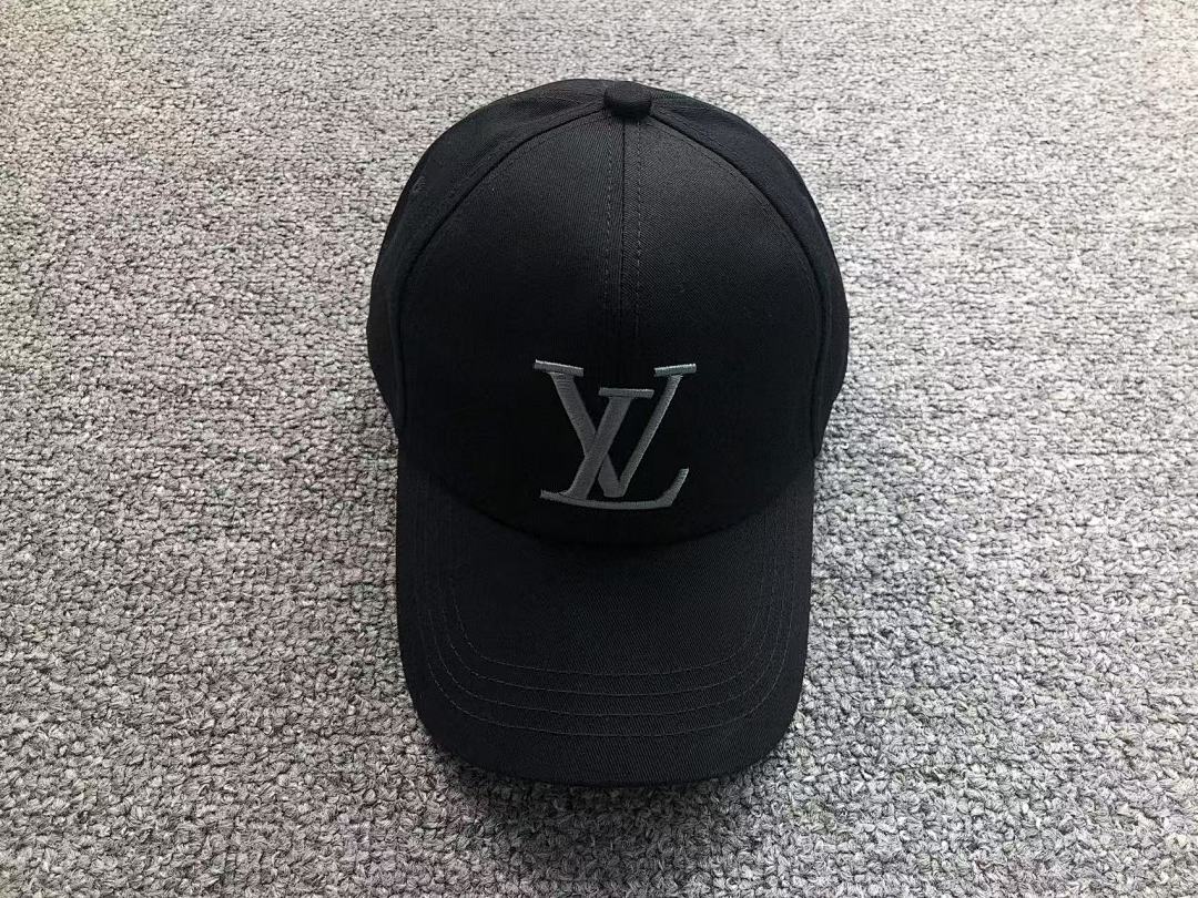 Louis Vuitton 68 L⭐ - Image 4