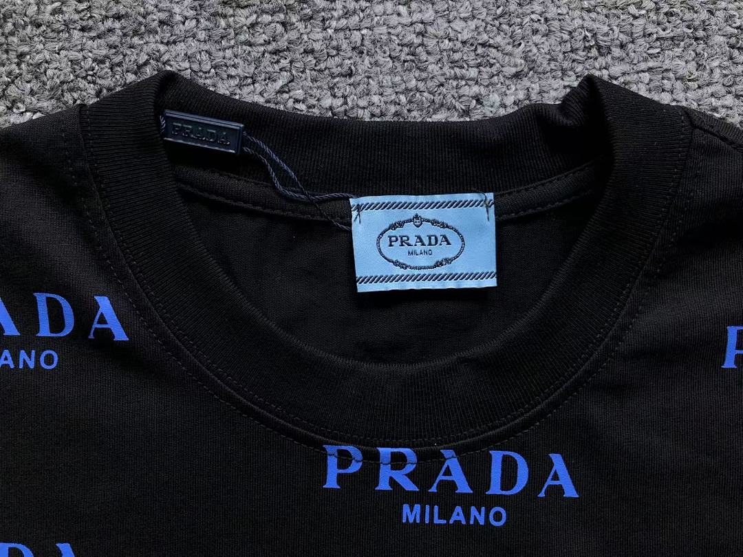 Prada 88 P⭐A⭐A T-SHIRT 1105032432 (Im 170Cm 60Kg I Wear Size S In The Phot) - Image 16