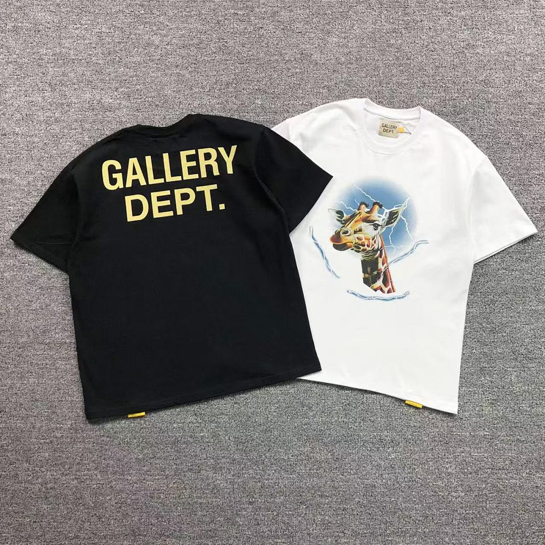 Gallery Dept 85 GALLERY DEPT T-SHIRT 3105131196 (Im 170Cm 60Kg I Wear Size S In The Phot)