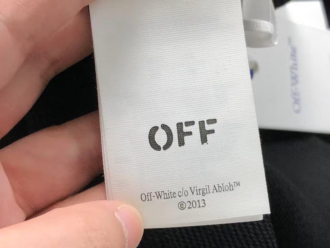 Off-White 165 OFF-WHITE HOODIE 3209050119 (Im 170Cm 60Kg I Wear Size M In The Phot) - Image 24