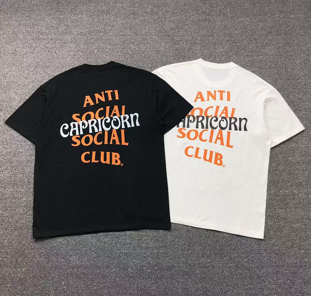 Christian Louboutin 85 ANTI SOCIAL CLUB T-SHIRT