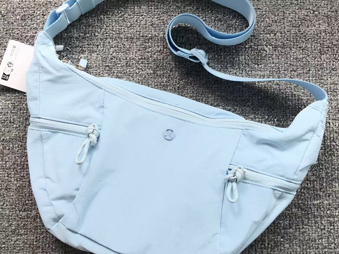 On Running 98 LULULEMON BAG 412170213 (Long 34CM* Wide 5CM* High 20CM) - Image 8